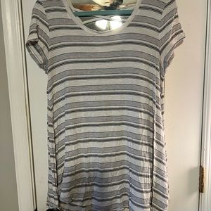 T shirt /tunic